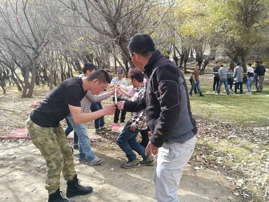 说明: C:\Users\lenovo-11\Desktop\IMG_20161030_154938.jpg